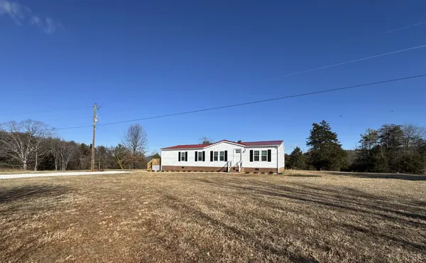 $329,900 | 5532 Watt Abbitt Road, Appomattox, VA 24522