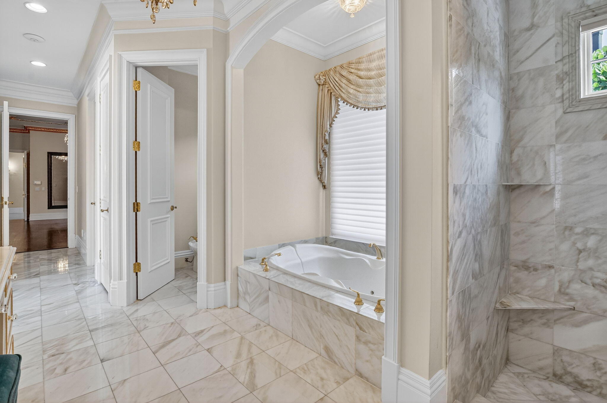 377 East Coconut Palm Road Boca Raton, FL 33432 - Photo 59 of 113 59-web-or-mls-057_DSC_0795