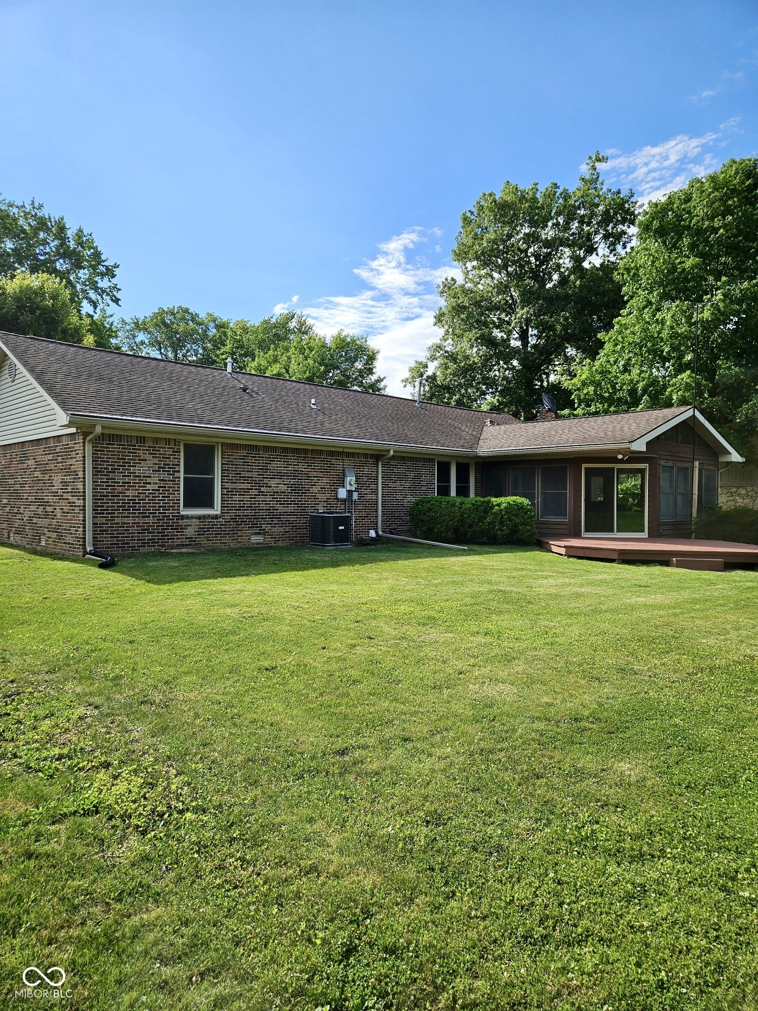 479 Raintree Drive Danville, IN 46122 - Photo 2 of 17