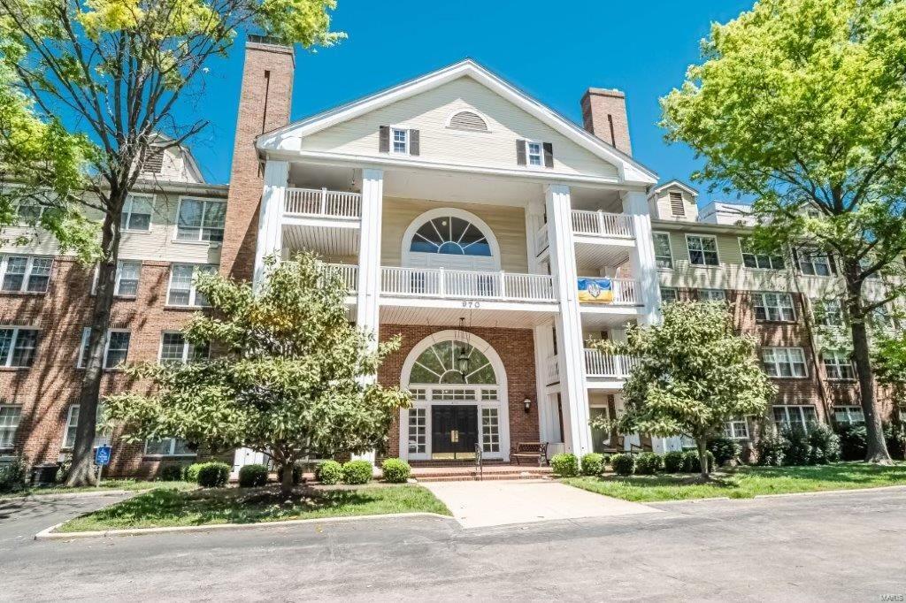 970 North Spoede Road, Unit 46 St. Louis, MO 63146 - Photo 1 of 16
