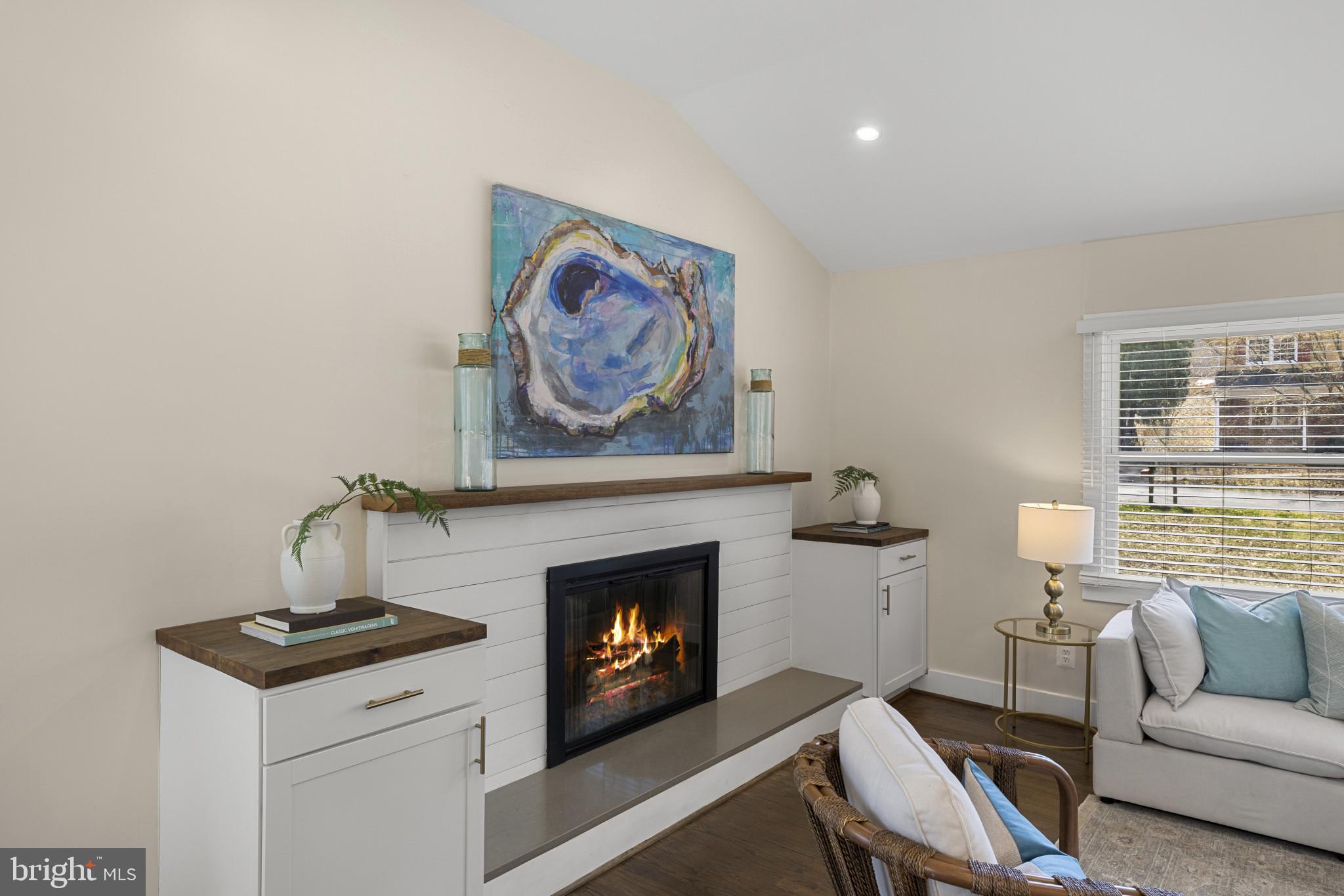 1519 Winchester Road Annapolis, MD 21409 - Photo 4 of 34 a living room with furniture and a fireplace