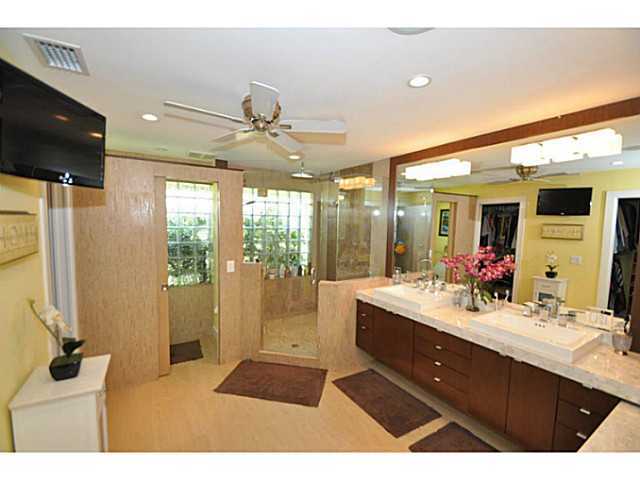741 Coventry Street Boca Raton, FL 33487 - Photo 13 of 25 Additional Photo