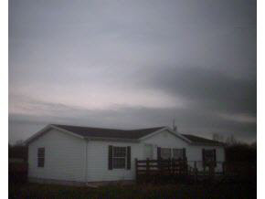 1186 West Olson Road Rochester, IN 46975 - Photo 2 of 3