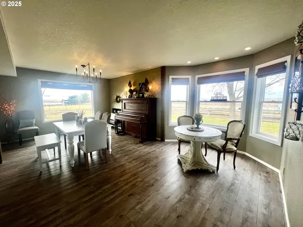 $1,150,000 | 71176 Tutuilla Road, Pendleton, OR 97801