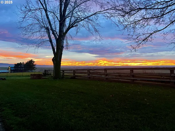 $1,150,000 | 71176 Tutuilla Road, Pendleton, OR 97801