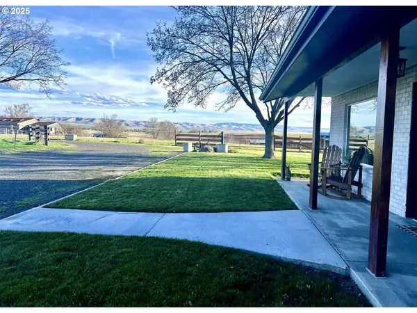 $1,150,000 | 71176 Tutuilla Road, Pendleton, OR 97801
