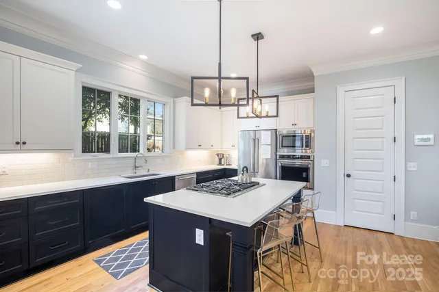 $6,800 | 407 Louise Avenue, Charlotte, NC 28204