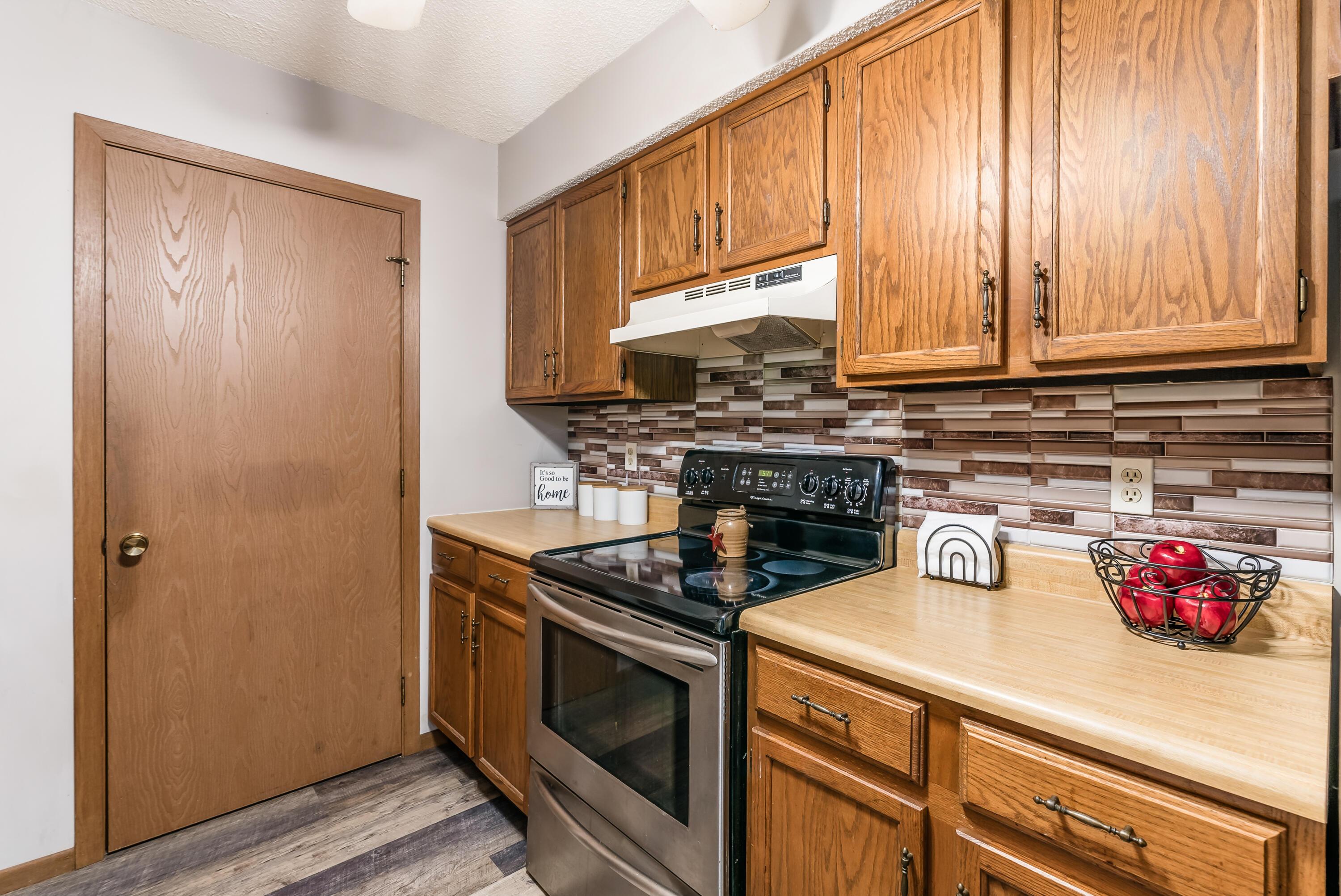 4141 Karl Road, Unit 101 Columbus, OH 43224 - Photo 23 of 39 R_4141_Karl_Rd_____0046
