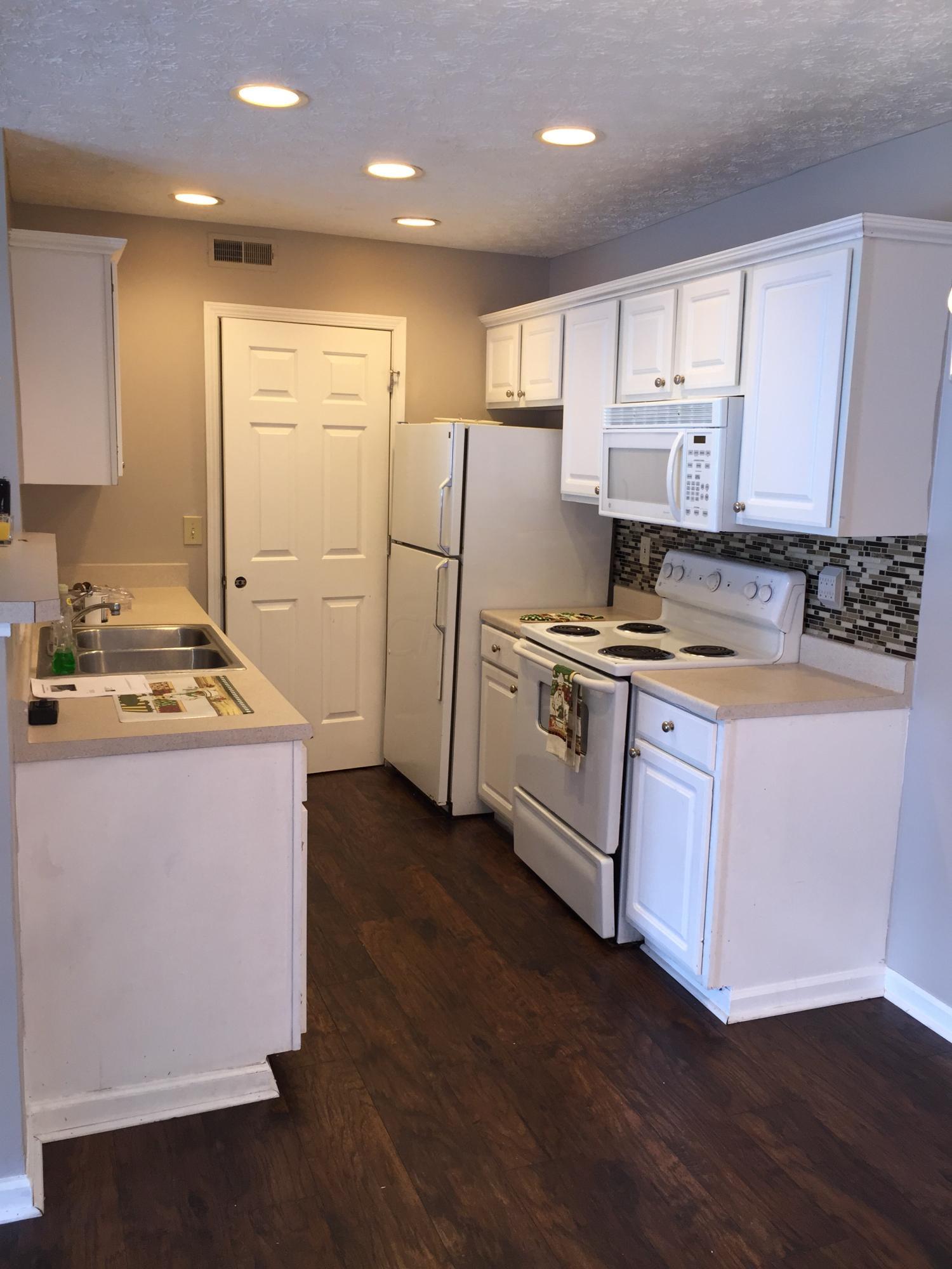 5505 Garden Ridge Columbus, OH 43228 - Photo 2 of 16