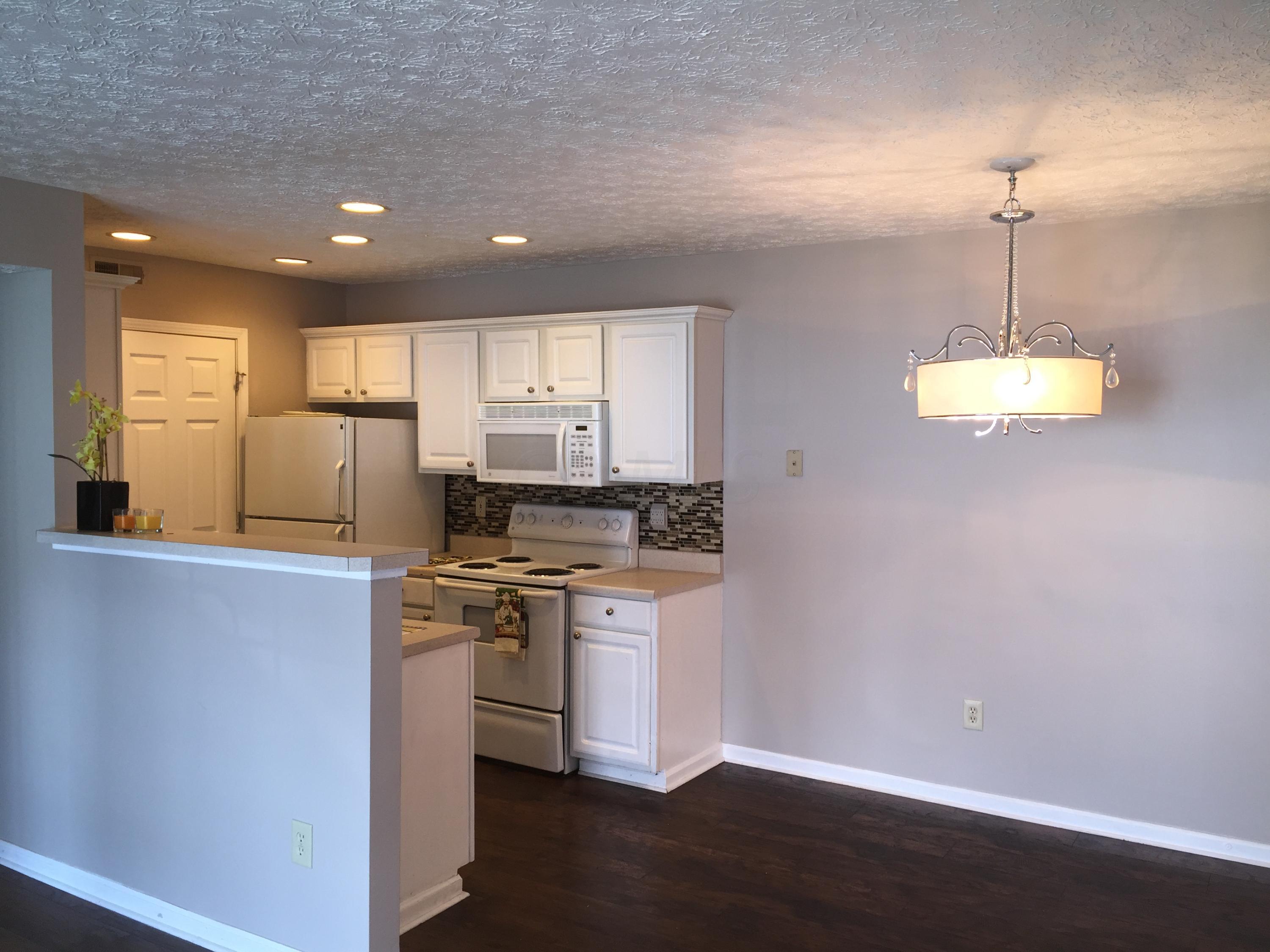 5505 Garden Ridge Columbus, OH 43228 - Photo 3 of 16