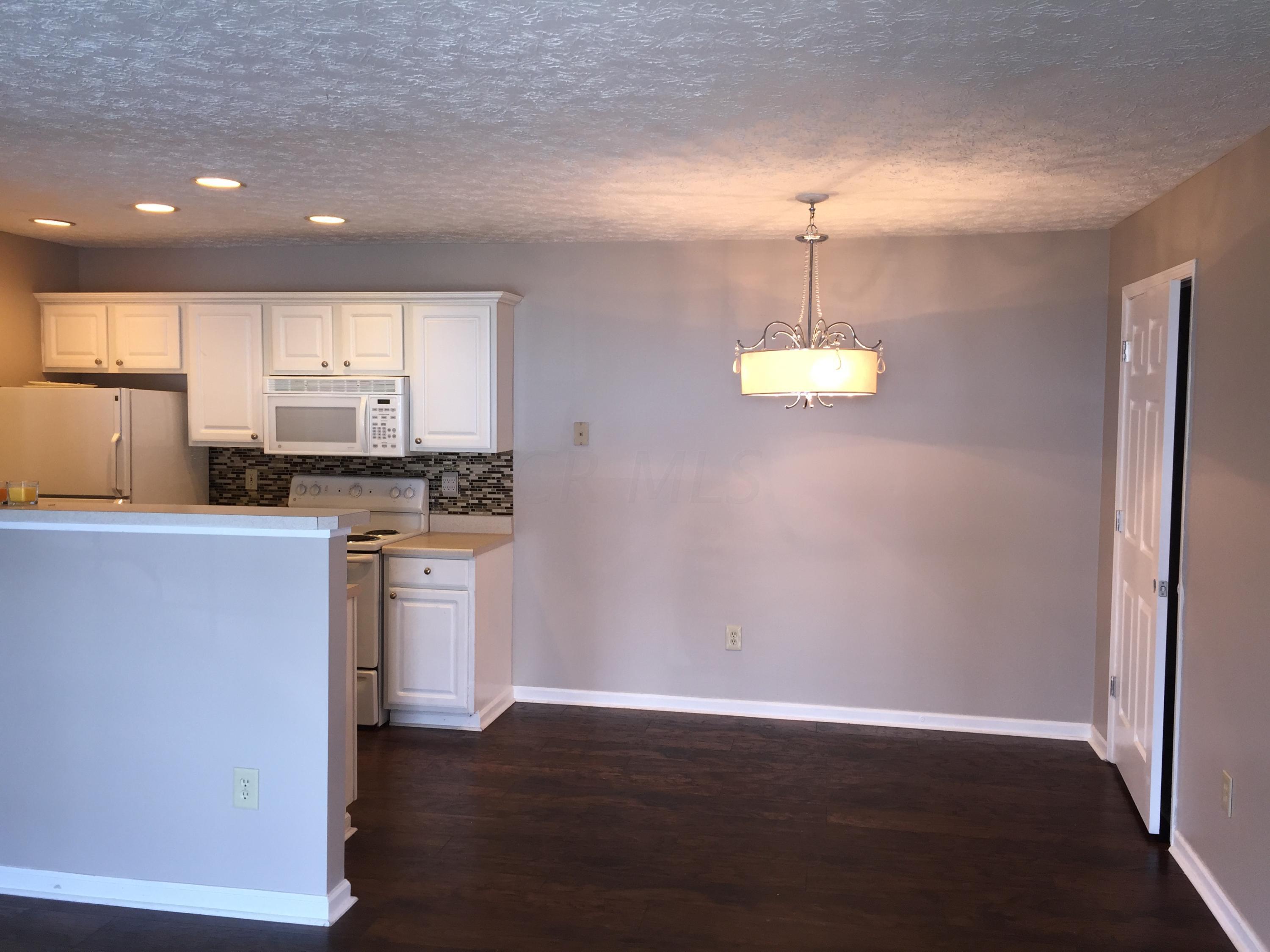 5505 Garden Ridge Columbus, OH 43228 - Photo 4 of 16