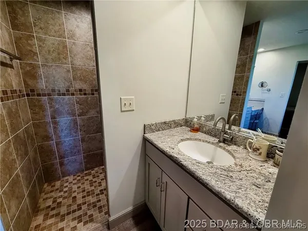 $879,000 | 29601 Bear Road, Richland, MO 65556