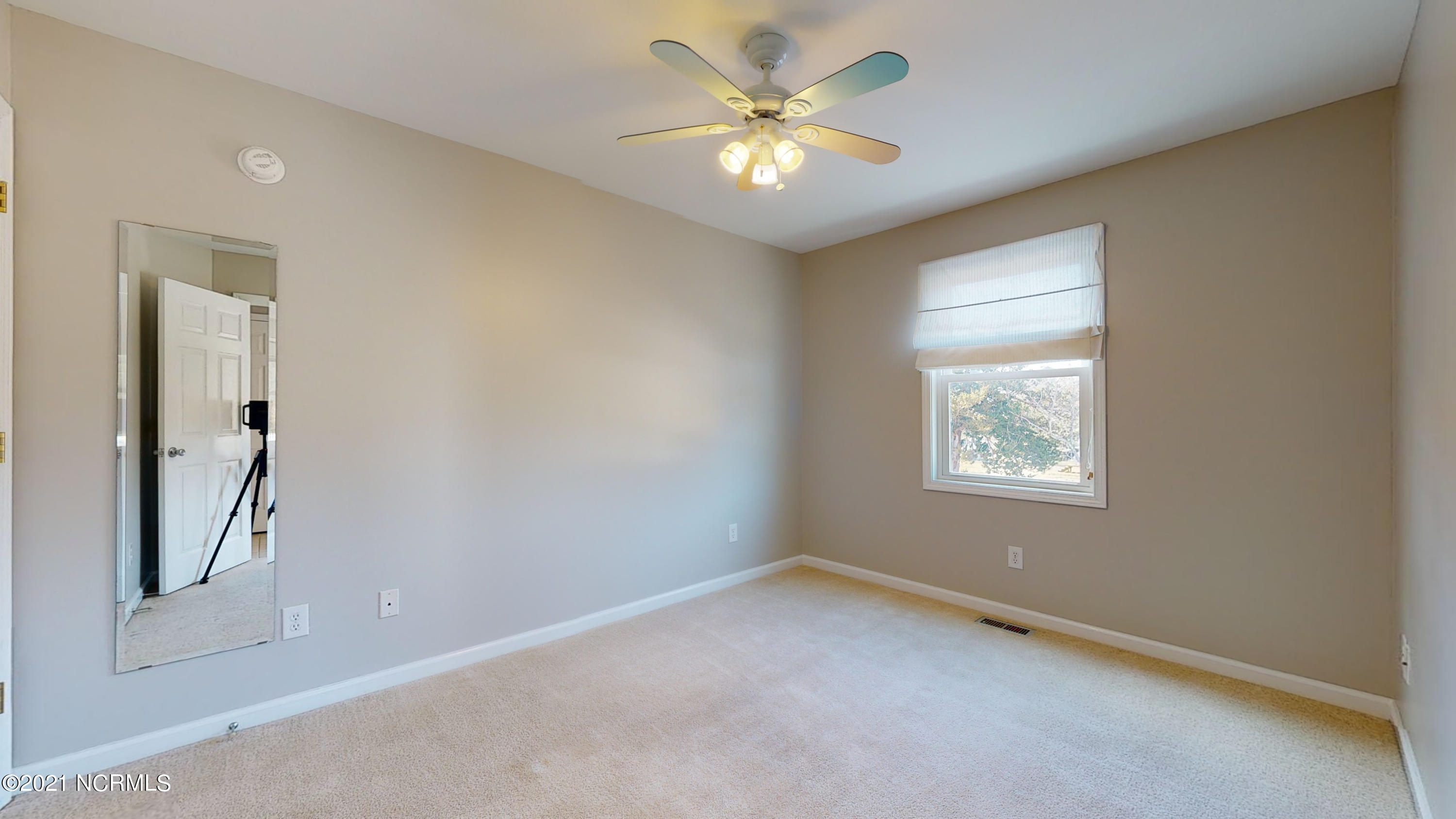 645 Hickory Point Road Hampstead, NC 28443 - Photo 21 of 104 645 Hickory Point Road-49