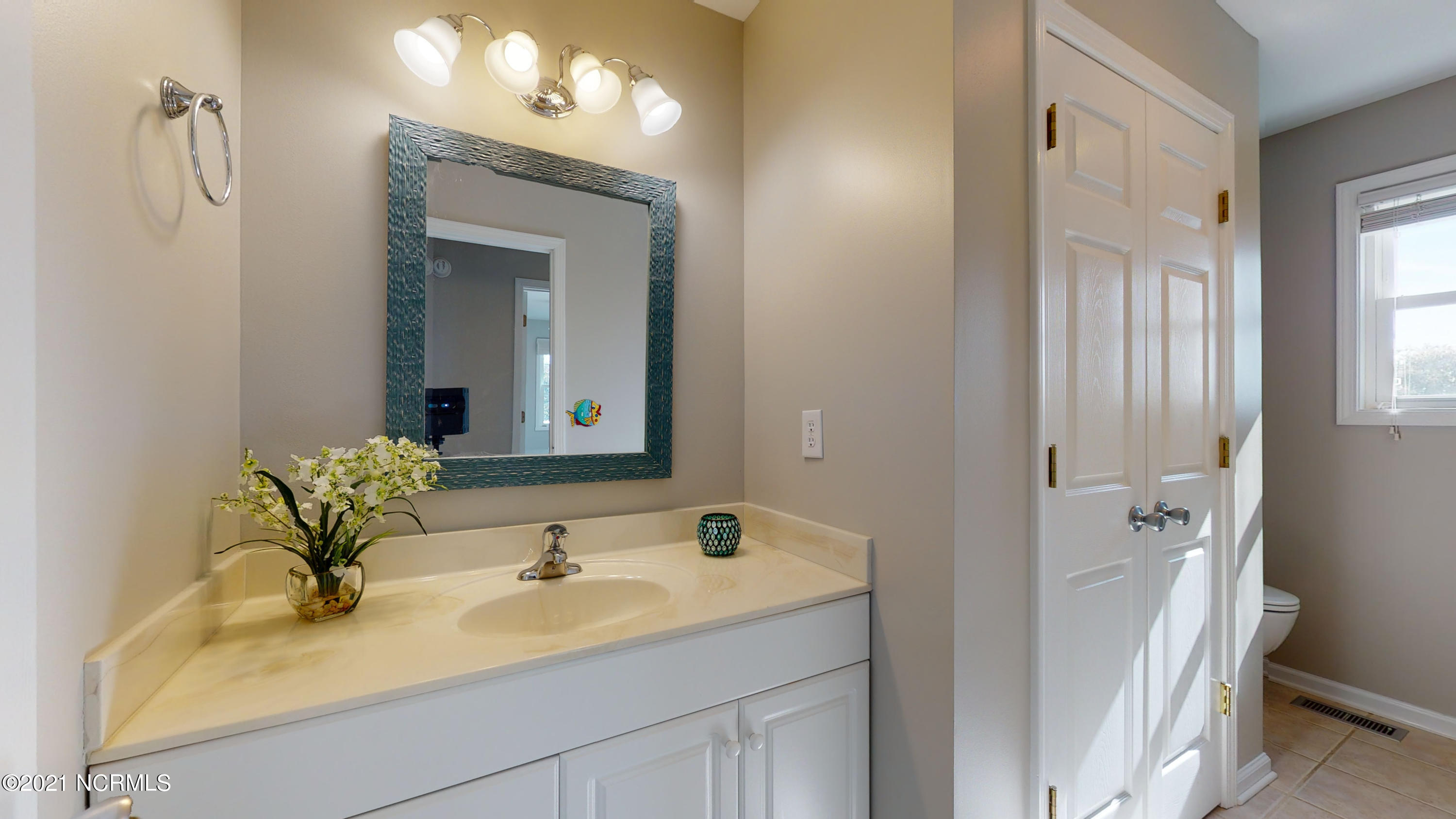 645 Hickory Point Road Hampstead, NC 28443 - Photo 22 of 104 645 Hickory Point Road-48