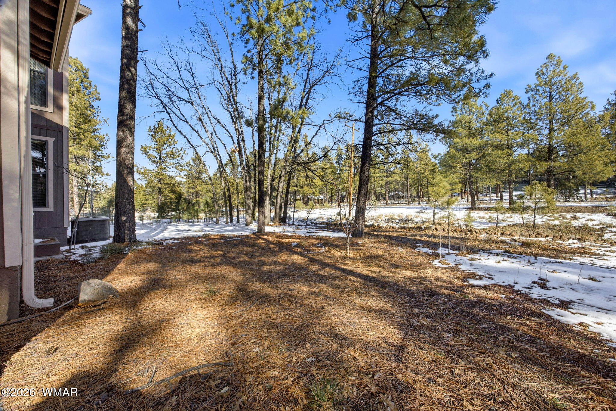 2827 Oak Circle, Unit 32 Pinetop, AZ 85935 - Photo 2 of 25 2