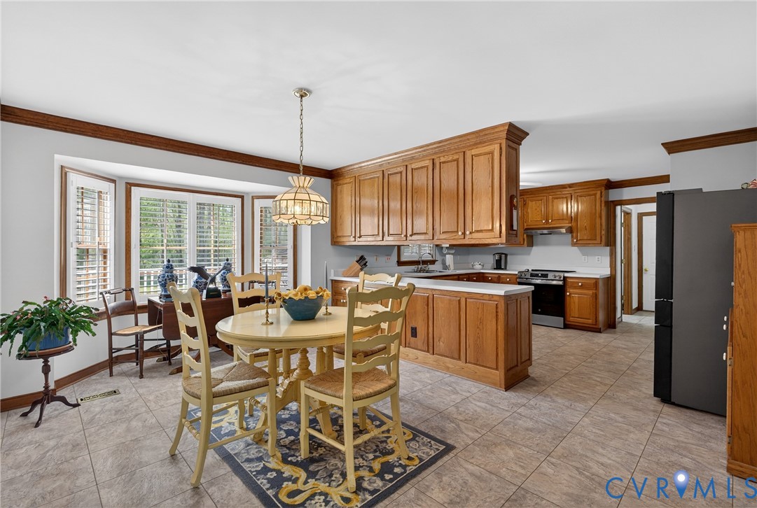 6411 Pine Slash Road Mechanicsville, VA 23116 - Photo 12 of 55