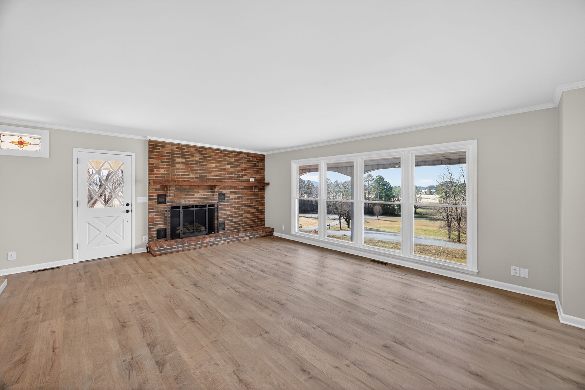 461 Baker Mountain Road Sparta, TN 38583 - Photo 5 of 47