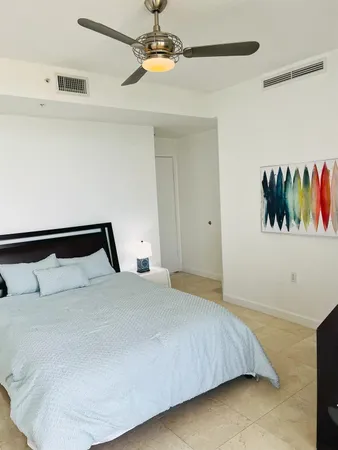 $6,500 | 16275 Collins Avenue, Sunny Isles Beach, FL 33160