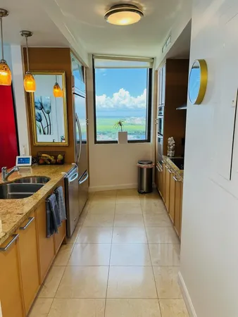 $6,500 | 16275 Collins Avenue, Sunny Isles Beach, FL 33160