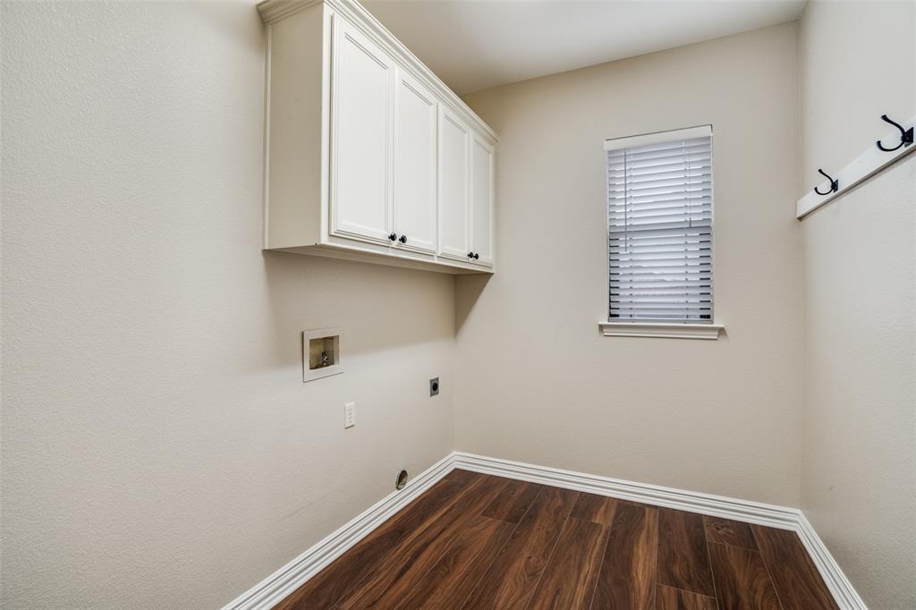 809 Longridge Drive Denton, TX 76205 - Photo 15 of 31