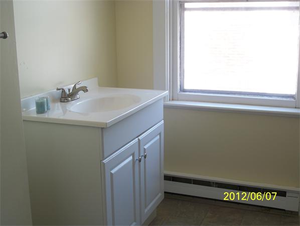 339 Reading Street Fall River, MA 02720 - Photo 9 of 16 Gallery Image 9