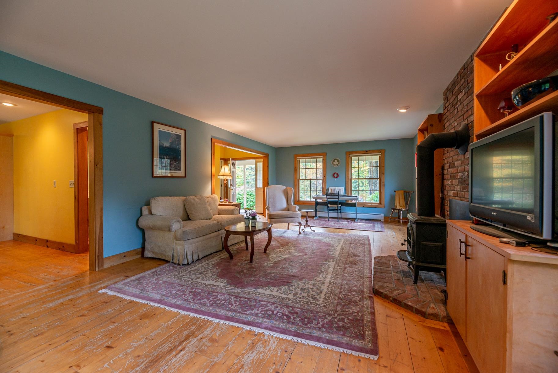 94 Mending Walls Road Manchester, VT 05255 - Photo 4 of 24 Gallery Image 4