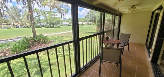 $2,000 | 6110 Country Club Way, Unit 201, Sarasota, FL 34243