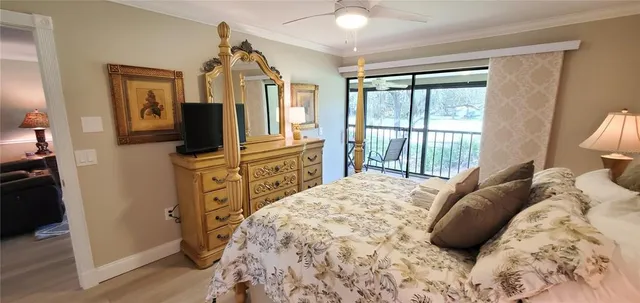 $2,000 | 6110 Country Club Way, Unit 201, Sarasota, FL 34243