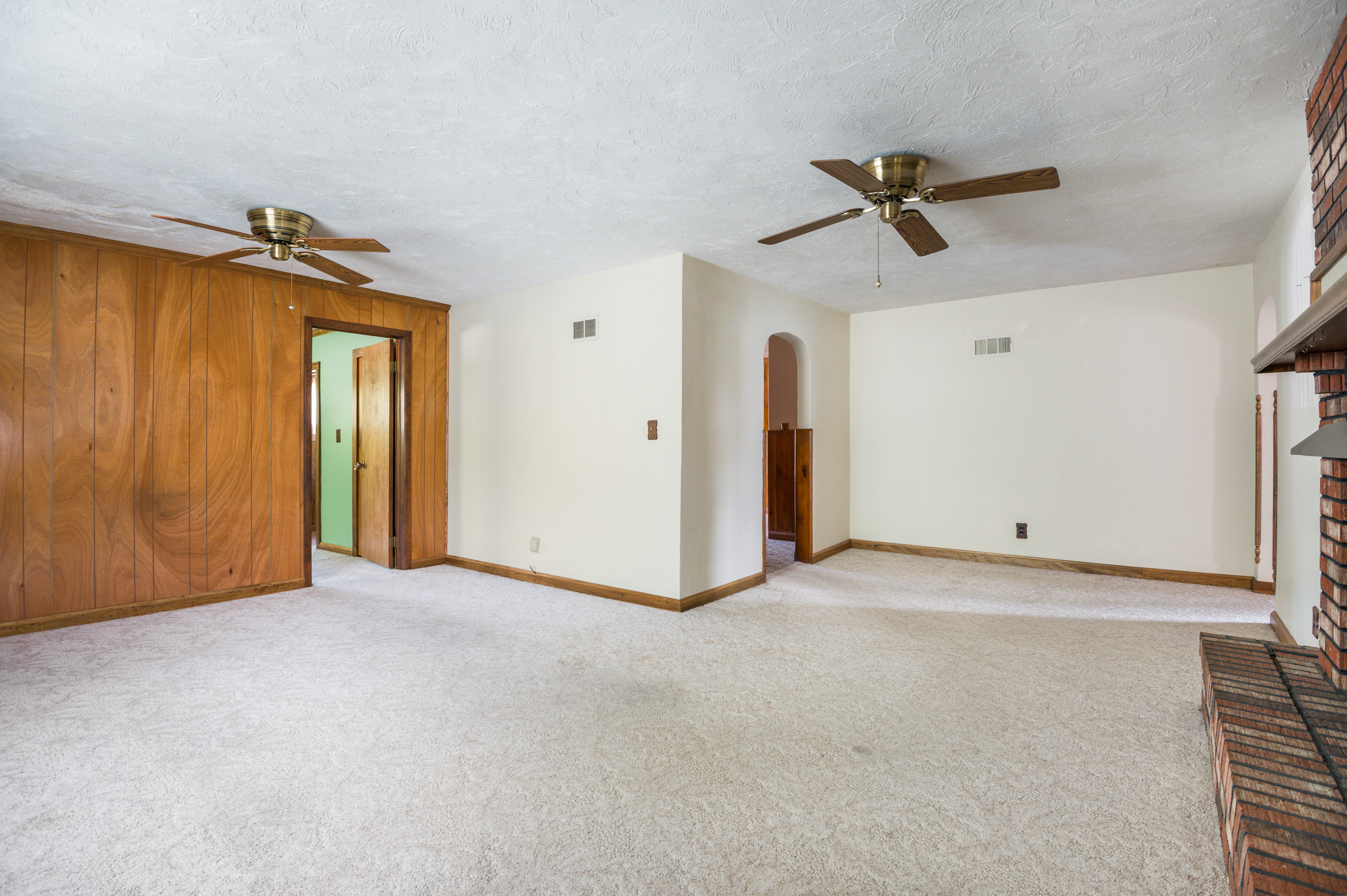 523 North Street Chesterfield, IN 46017 - Photo 6 of 22