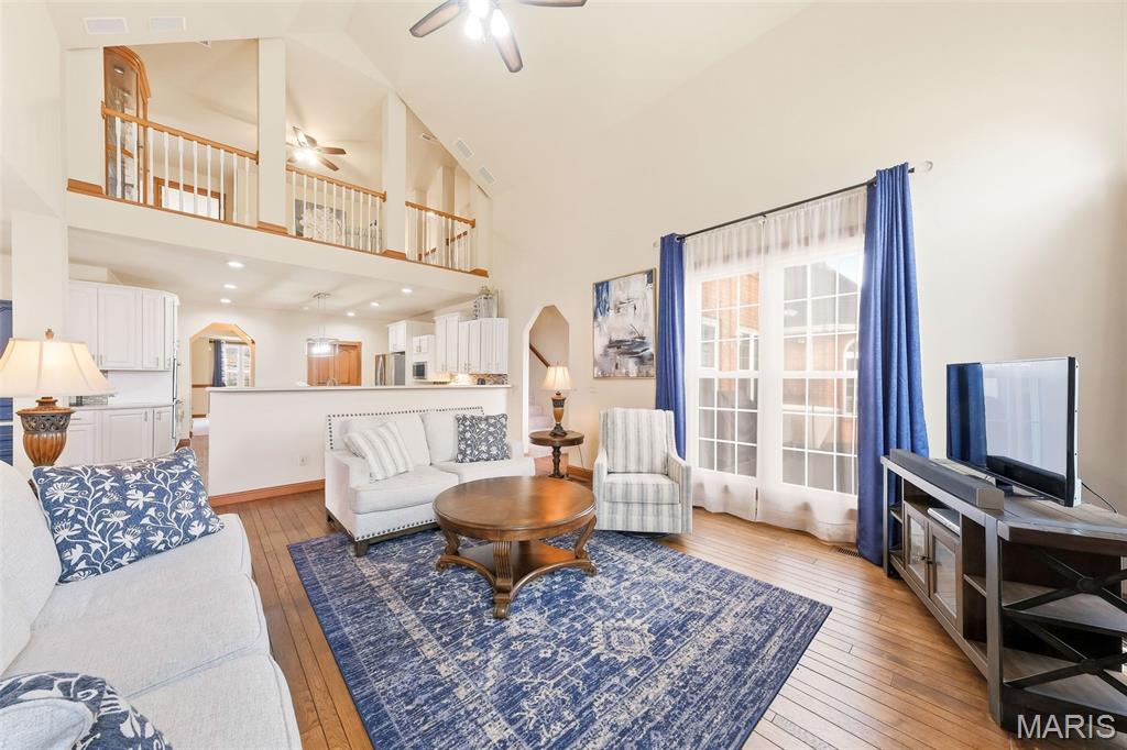 1676 Lancaster Drive O'Fallon, IL 62269 - Photo 11 of 73