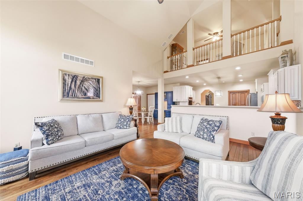 1676 Lancaster Drive O'Fallon, IL 62269 - Photo 12 of 73