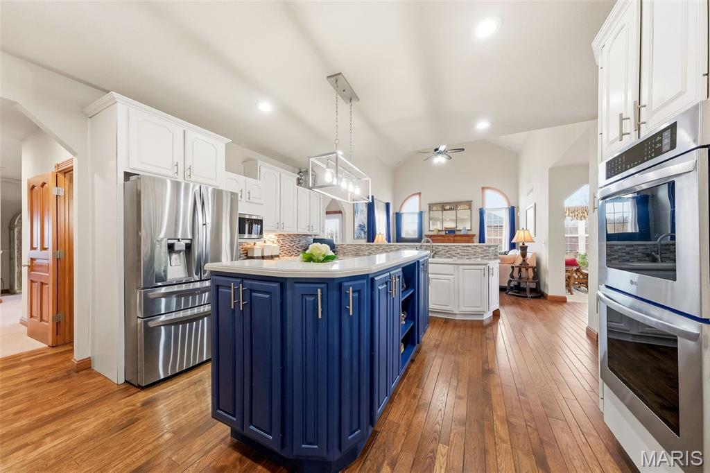 1676 Lancaster Drive O'Fallon, IL 62269 - Photo 14 of 73