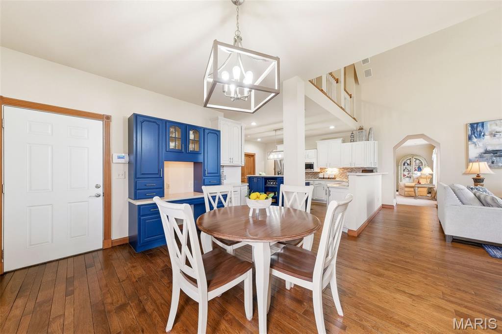 1676 Lancaster Drive O'Fallon, IL 62269 - Photo 18 of 73