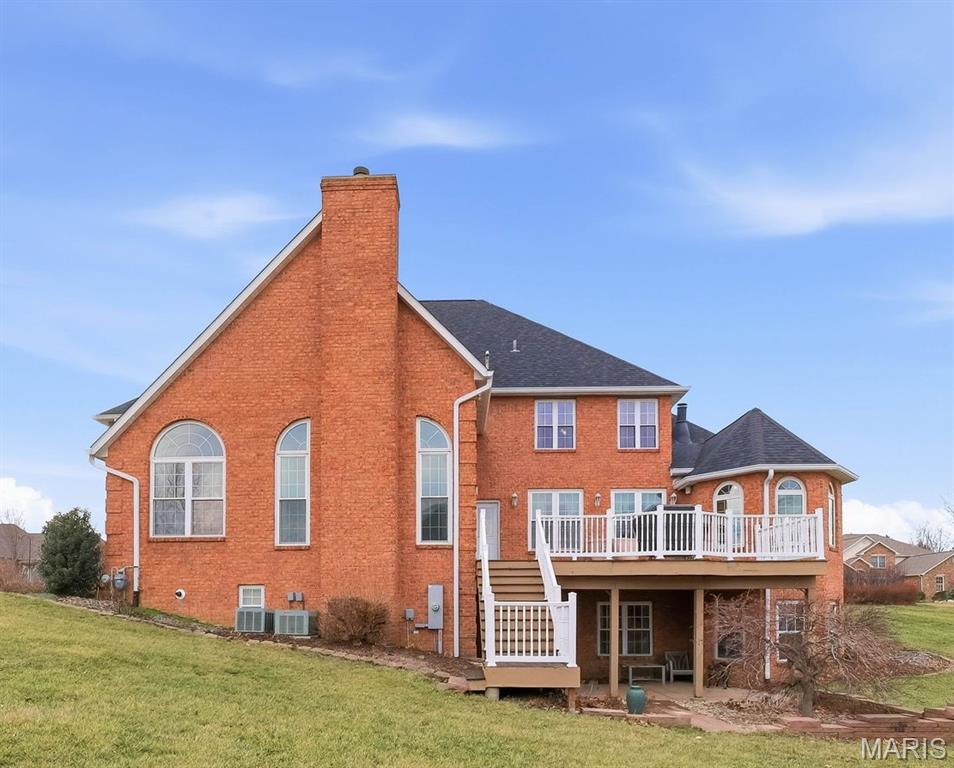 1676 Lancaster Drive O'Fallon, IL 62269 - Photo 5 of 73