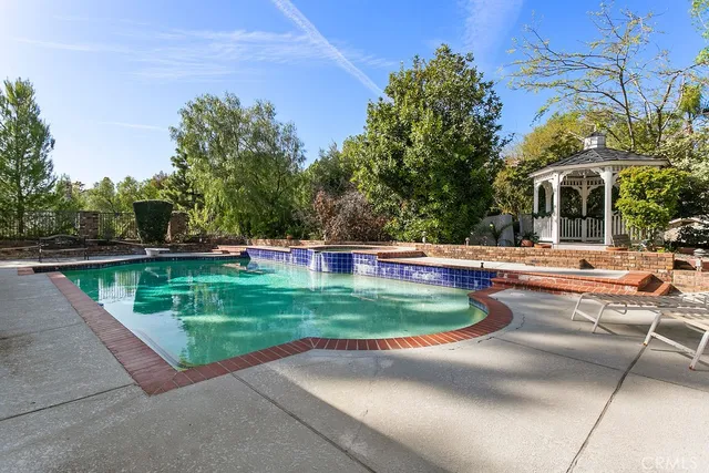 $2,300,000 | 19111 Ridgeview Road, Villa Park, CA 92861