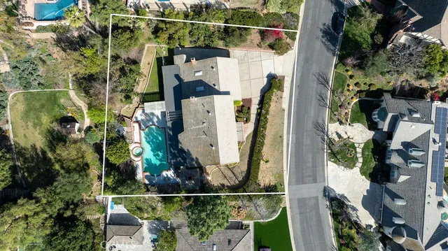 $2,300,000 | 19111 Ridgeview Road, Villa Park, CA 92861