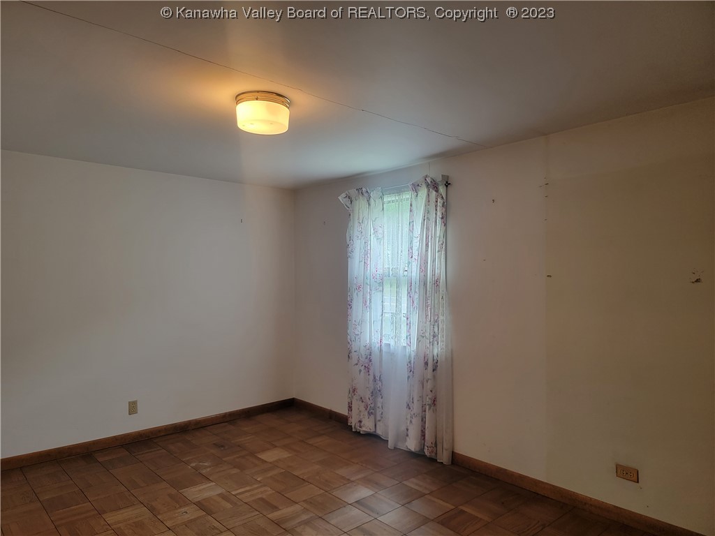 4550 Midway Road Yawkey, WV 25573 - Photo 11 of 18 Gallery Image 11