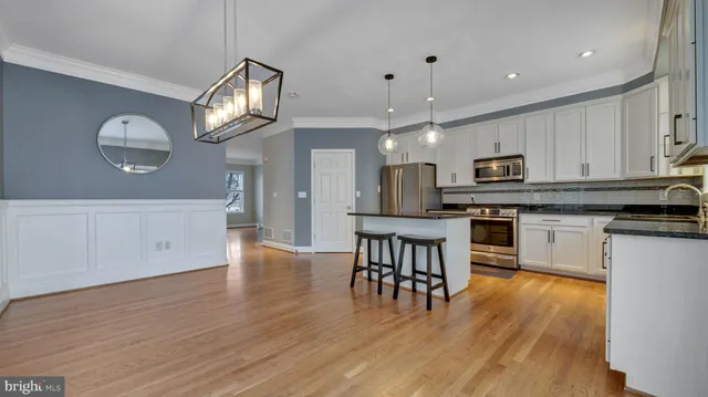 $3,900 | 1833 B Drew Street, Annapolis, MD 21401