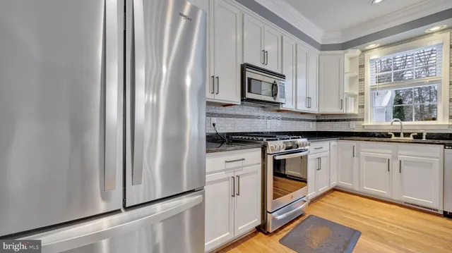 $3,900 | 1833 B Drew Street, Annapolis, MD 21401