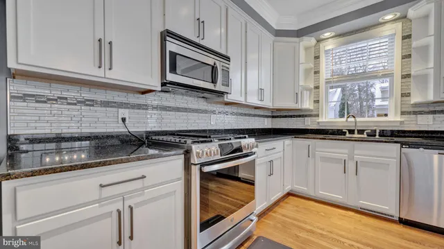 $3,900 | 1833 B Drew Street, Annapolis, MD 21401