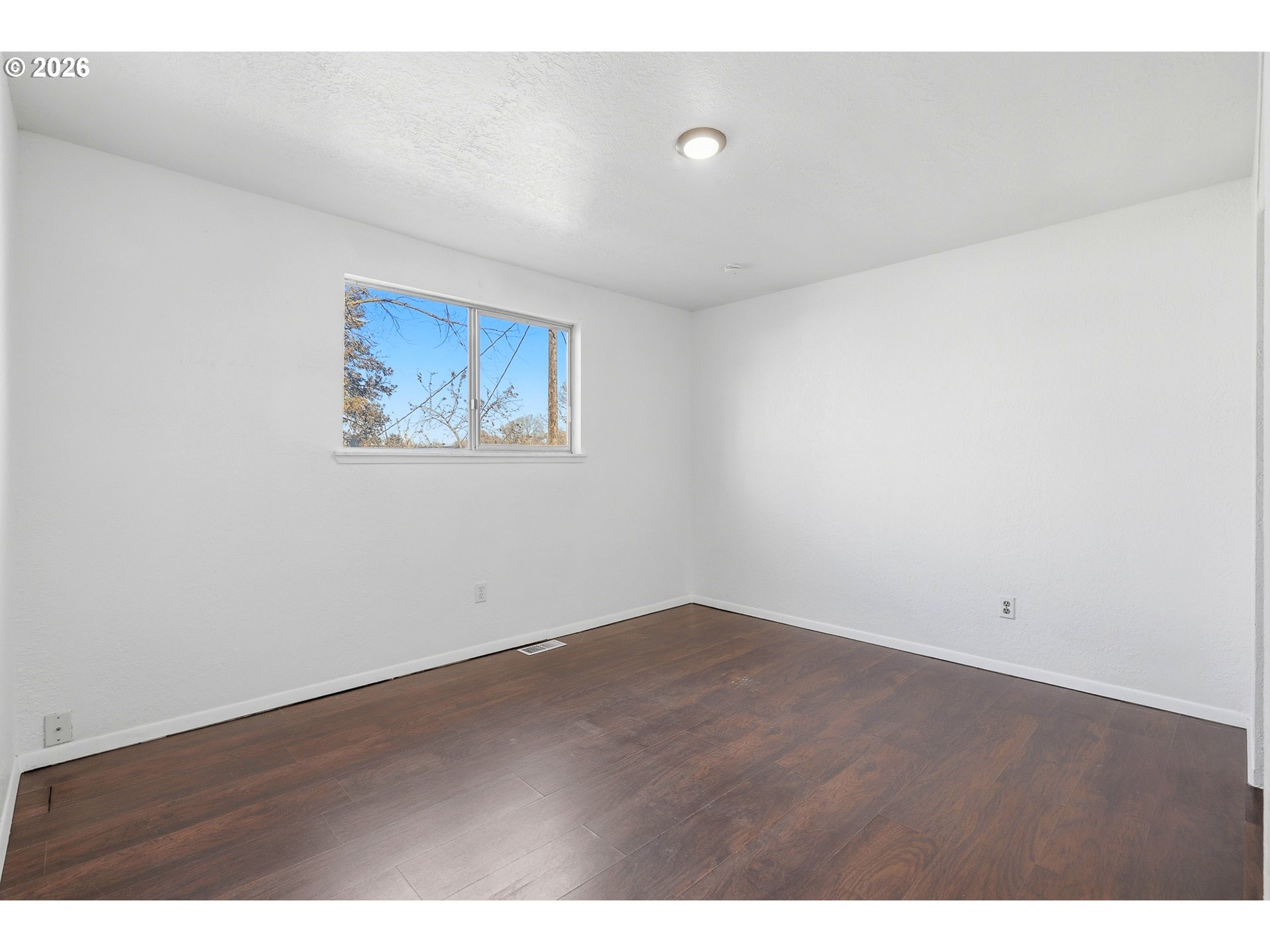 125 Northeast 8th Street Hermiston, OR 97838 - Photo 12 of 37