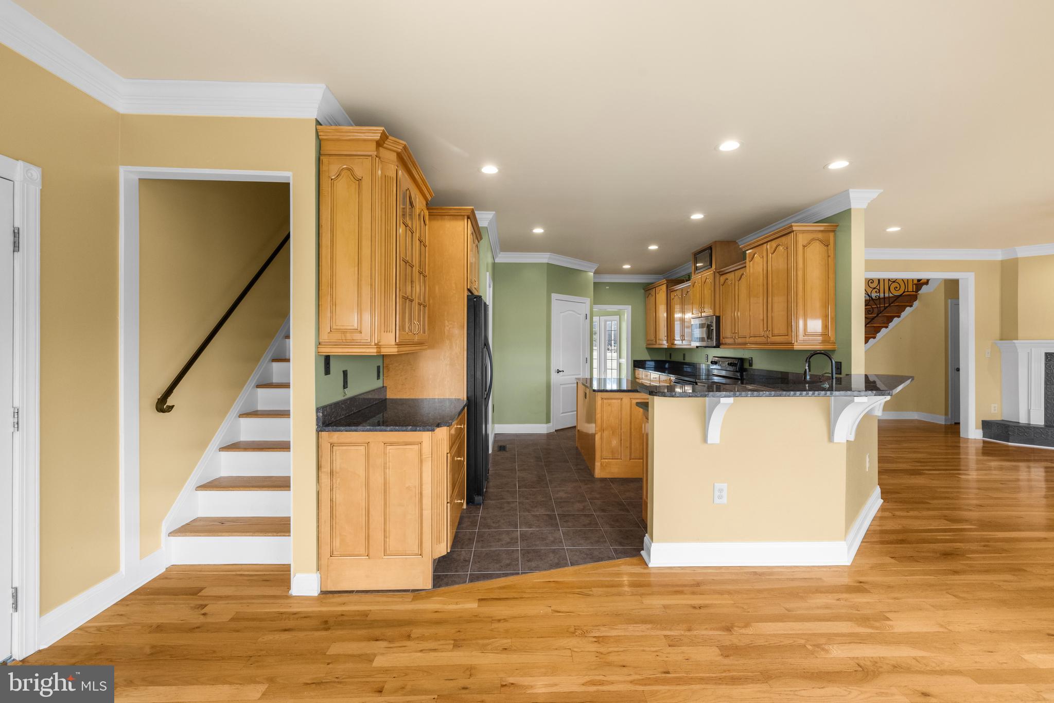 240 Glendobbin Road Winchester, VA 22603 - Photo 20 of 58 Kitchen