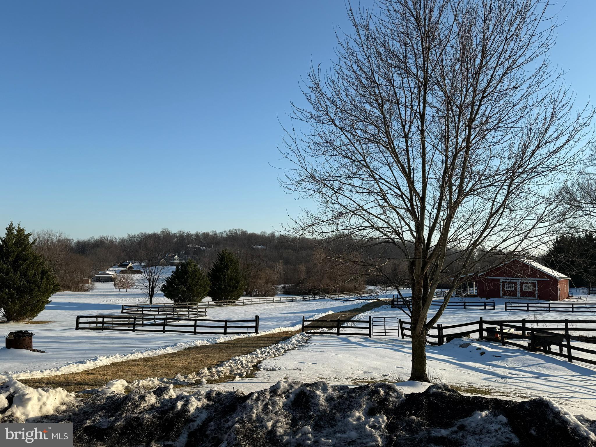 240 Glendobbin Road Winchester, VA 22603 - Photo 4 of 58