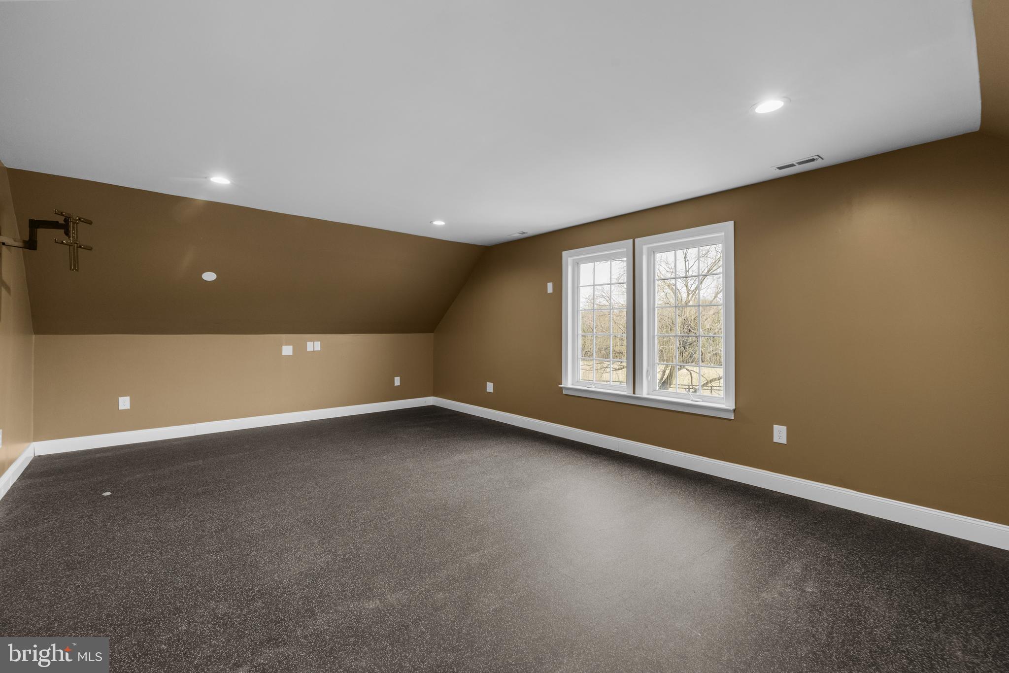 240 Glendobbin Road Winchester, VA 22603 - Photo 45 of 58 BR 6 or gym