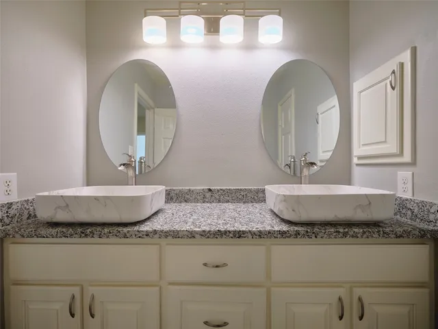 $3,000 | 7626 Painton Lane, Spring, TX 77389