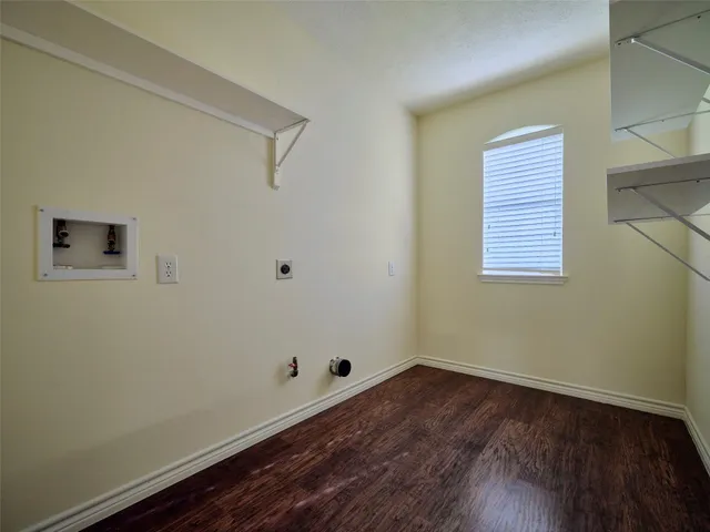 $3,000 | 7626 Painton Lane, Spring, TX 77389