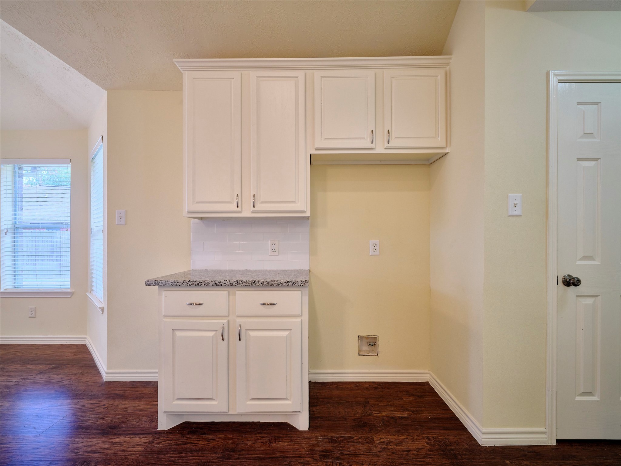 7626 Painton Lane Spring, TX 77389 - Photo 5 of 19 VAST STORAGE IS AVAILABLE IN THE KITCHEN DRAWERS AND CABINETS