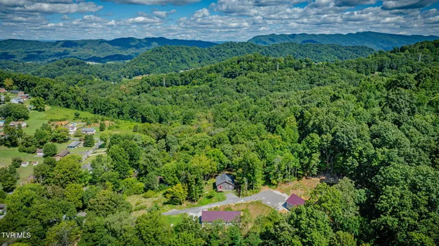 $279,000 | 514 Aesque Street, Kingsport, TN 37665