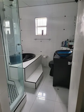 $560,000 | 6771 Northwest 199th Terrace, Hialeah, FL 33015