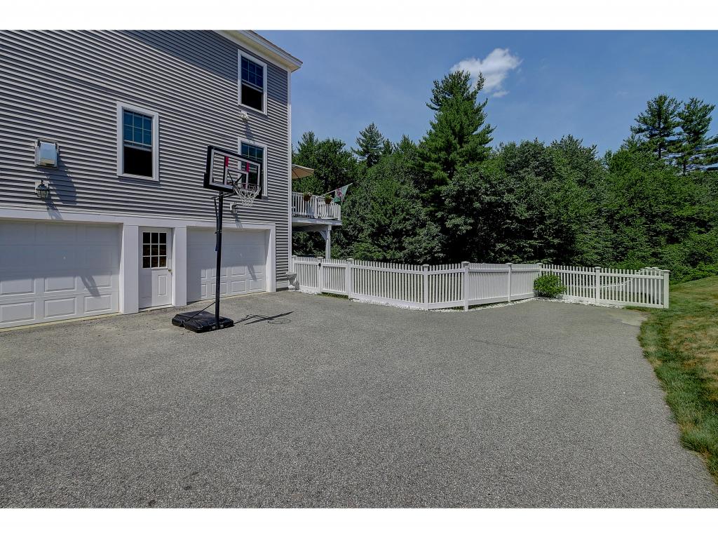 33 Wood Ridge Lane Exeter, NH 03833 - Photo 31 of 33